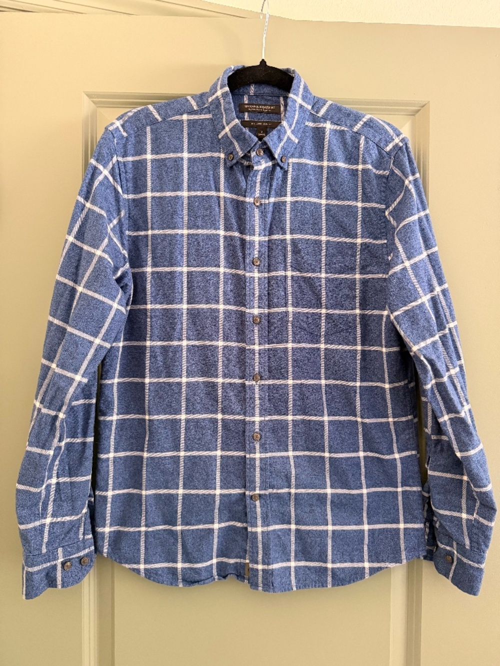 Banana Republic Ultra-Soft Flannel Blue Plaid Shirt Men’s Small